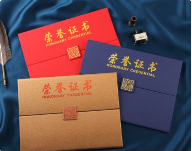 教师资格证书仿制联系方式查询真伪:仿制派 vs 核实派,谁在自欺欺人?